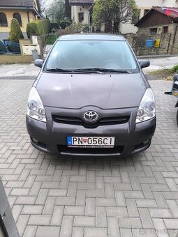 Prenájom vozidla Toyota