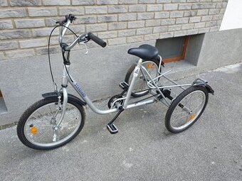 Trojkolka