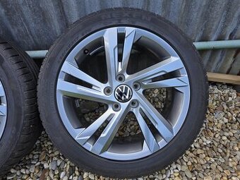 5x112 R17 VW Valencia Rline Golf 7 8 225/45 R17