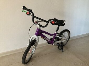Woom 2, velkost kolies 14” s original stojanom