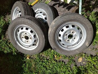 Predam  kolesá 165/65 R13