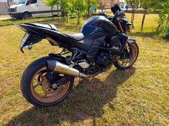 Kawasaki Z750R