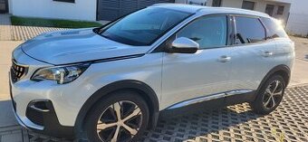 Predám peugeot 3008 1,6 benzín r.v. 2017