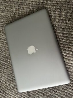 Apple MacBook A1304