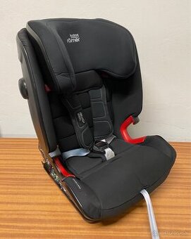 Autosedačka Britax-Römer Advansafix IV R Cosmos Black