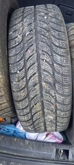 Predám pneumatiky zimné 205/65r15