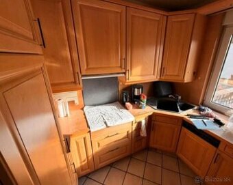 Kuchyňská linka buk masiv,5681
