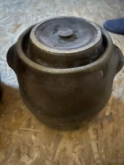 Maly hlineny sud, cca 5l