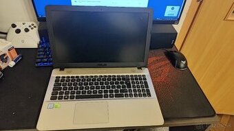 15.6 Asus X541U