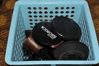 predam krytky puzdra,slnecne clony atd -