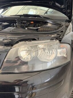 Audi A3 8P Predné Ľavé svetlo