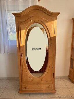 Skriňa č. 4 - súprava 5 skríň