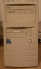 Predám Retro PC Pentium 200 MHz (02)
