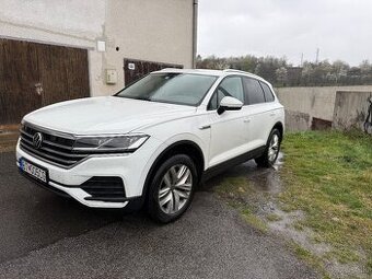 Odstupim leasing VW Tuareg