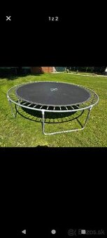 Trampolina