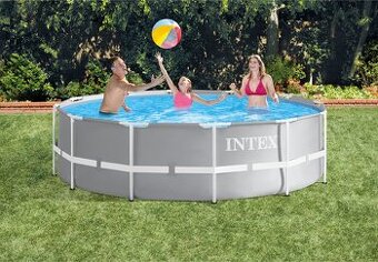 Intex bazén