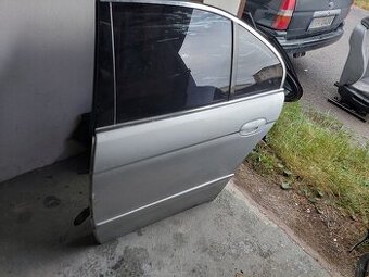 Predám dvere e39