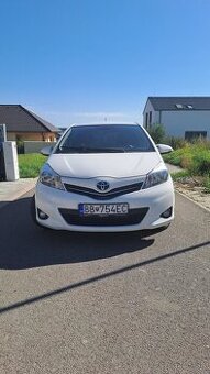 Toyota Yaris 2012, 1.33,73kw,benzin