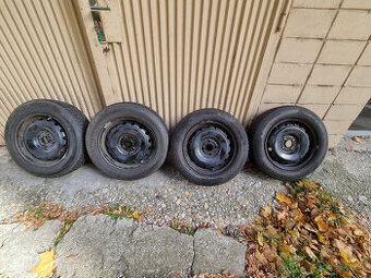 Zimné pneu 185/65 R15 88T + plechové disky 4x100 6Jx15 ET47