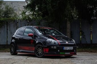 Abarth evo Fiat grande punto