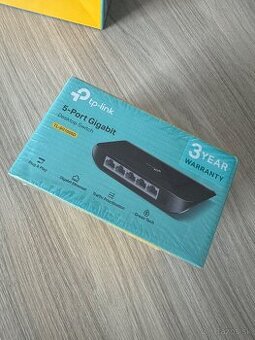switch TP-LINK TL-SG1005D