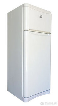 Kombinovaná chladnička INDESIT DF 01 X