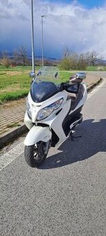 SUZUKI BURGMAN 400 ABS