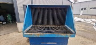 Odsavací zvárací brúsiaci a striekaci box