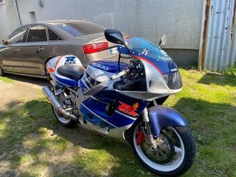 Suzuki gxsr srad 750 96kw