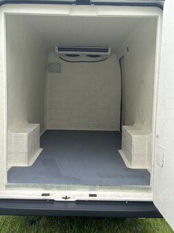 Peugeot boxer chladiak