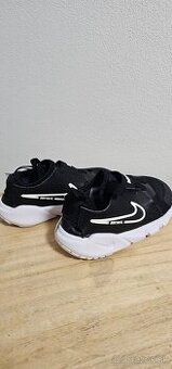 Detské Nike tenisky (veľkosť 23,5)