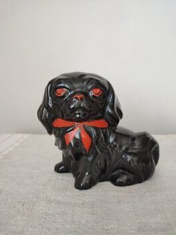 Ditmar Urbach pes porcelánová soška rarita