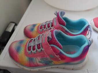 Botasky Skechers