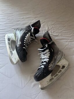Hokejové korčule Bauer Hyperlite