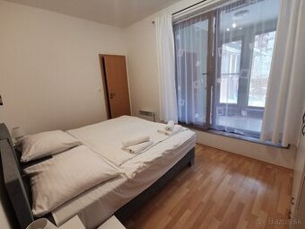 Priestranný Apartmán so 4 miestnosťami