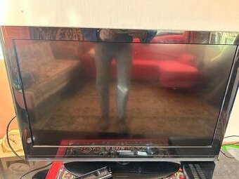 Televízor Grundic 82cm