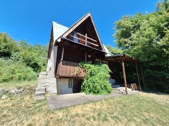 Rodinná chata s dvoma samostatnými vstupmi - Kaluža