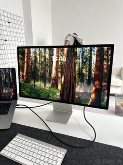 Apple studio display s nastavitelnym naklon - 1200€