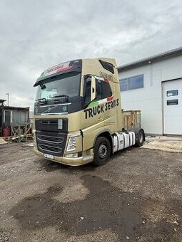 Ťahač Volvo