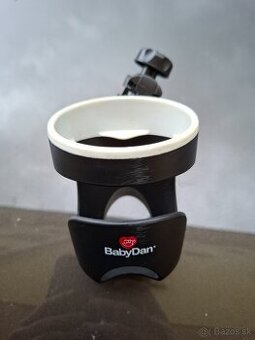 Držiak na pohár na kočík