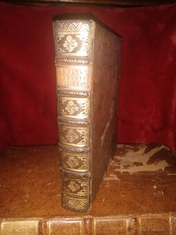 Stará vzácna hrubá kniha z r. 1731