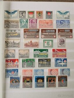 Známky - výhodne predám 2 albumy známok