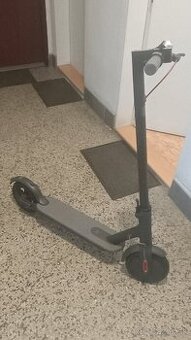 Električka kolobežka Xiaomi M365