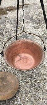 Predám medený kotlík s trojnozkou