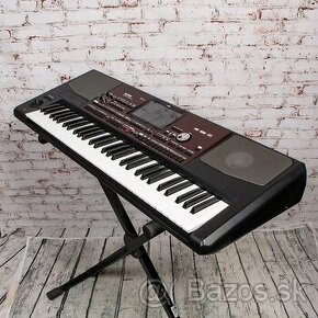 Korg pa 700