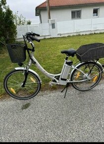 Elektrickỳ bycikel E-Bike