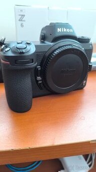 Nikon Z6 ,komplet príslušenstvo