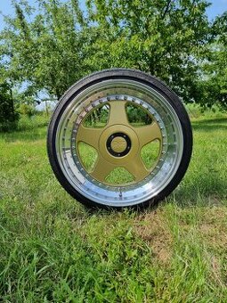 Oz Futura r17