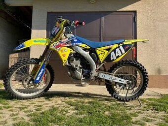 Suzuki RMZ 250