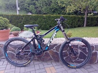 PREDÁM CELOODPRUŽENÝ BICYKEL CTM MONS 1.0 DH BIKE